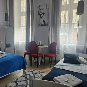 Deja Vu Albergue